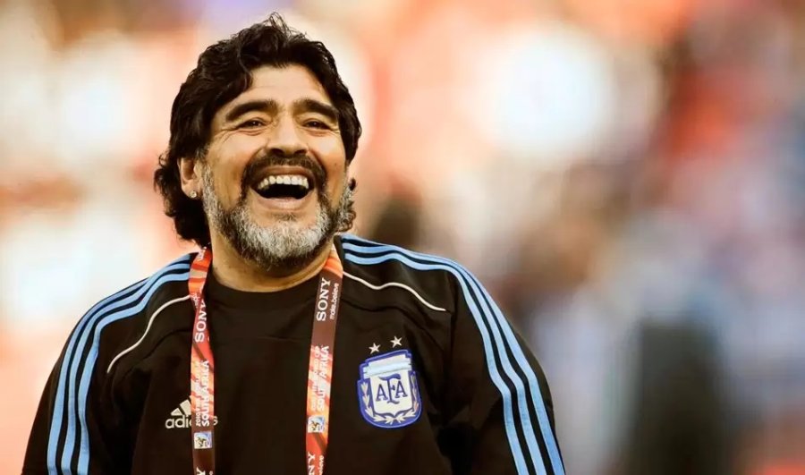 Diego Armando Maradona tuvo sus c&aacute;balas como DT.