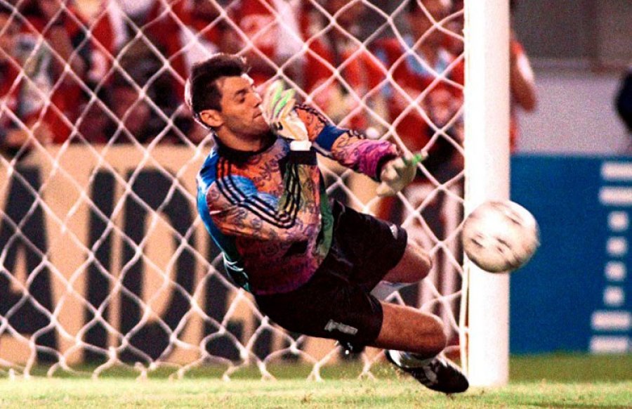 <b>Sergio Goycochea y un ritual 